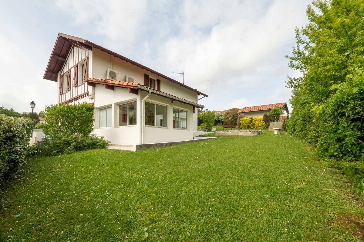 Maison 6 pièces 160 m² · à Mouguerre · 160 m² · 508 800 €