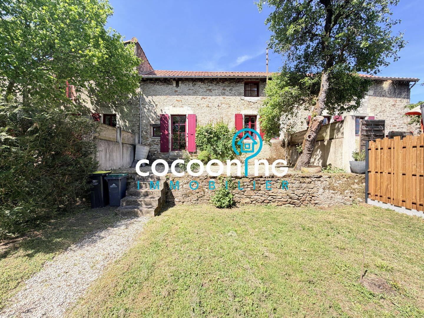 Maison 5 pièces 90 m² · à Gorges · 90 m² · 239 990 €