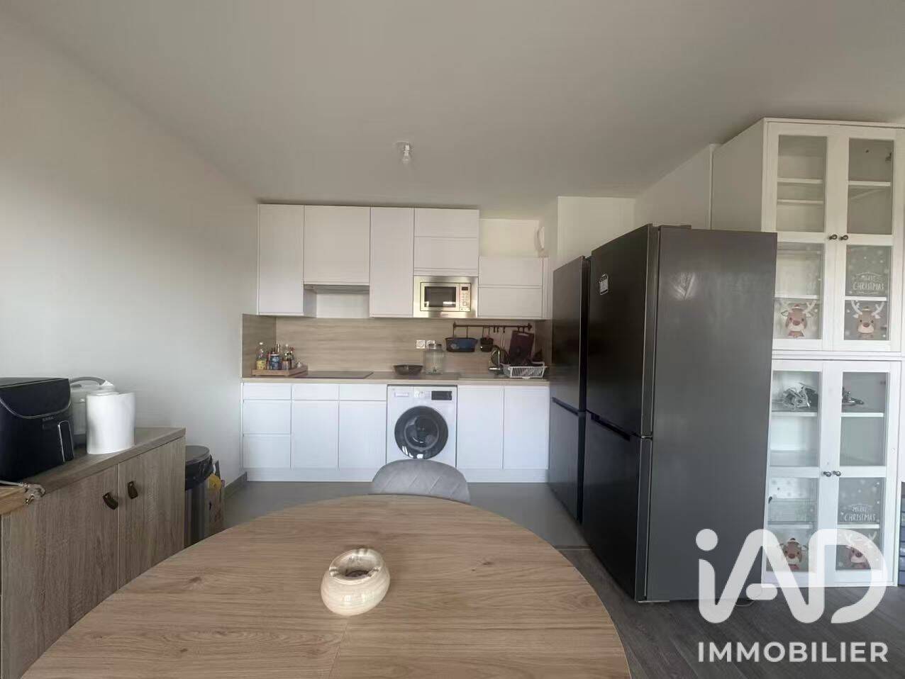 Appartement 2 pièces 43 m² · à Bussy-Saint-Georges · 43 m² · 950 €/mois