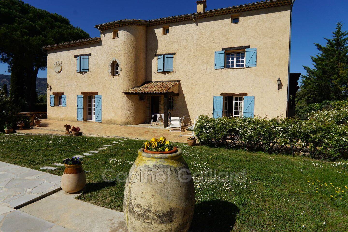 Maison 9 pièces 295 m² · à Peymeinade · 295 m² · 897 000 €
