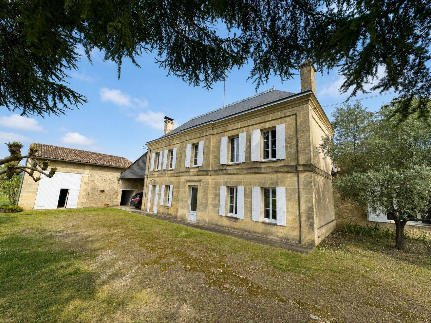Maison 6 pièces 180 m² · à Puisseguin · 180 m² · 297 000 €