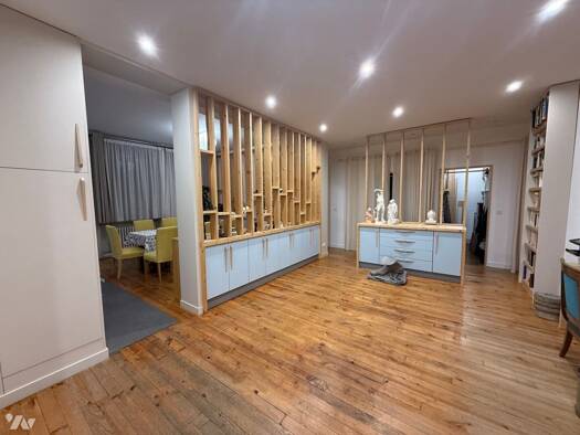 Appartement à vendre 245 000 € 5 pièces 3 chambres 165,8 m² Étage 3/4 Saint-Étienne 42000