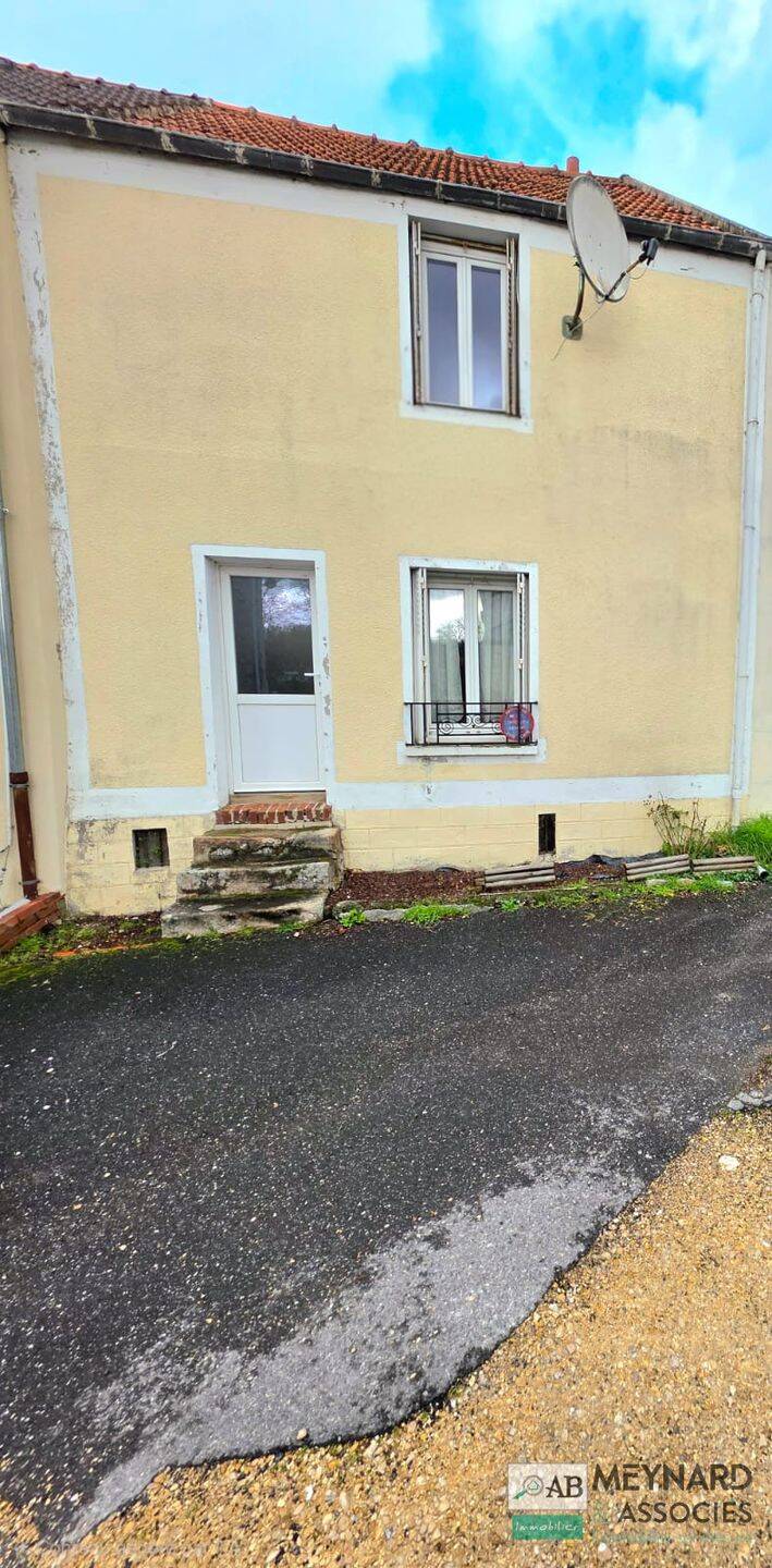 Maison 5 pièces 68 m² · à Pommeuse · 67,5 m² · 155 000 €
