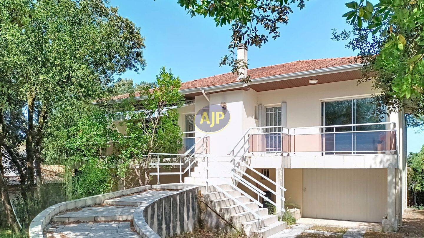 Maison 4 pièces 100 m² · à Soulac-sur-Mer · 100 m² · 451 500 €