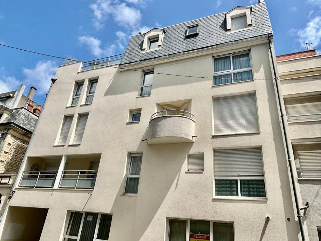 Appartement 6 pièces 163 m² · à Nevers · 162,7 m² · 330 000 €