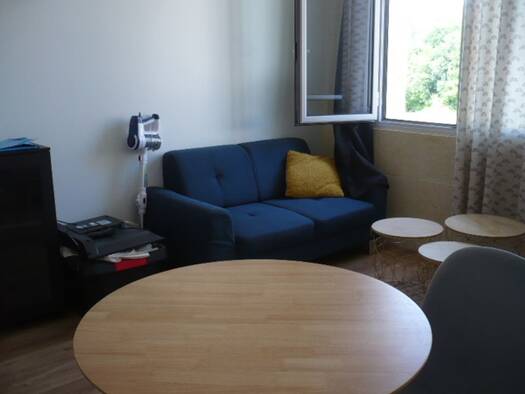 Appartement à louer 710 € 2 pièces 1 chambre 34 m² Étage 1/1 Libourne 33500