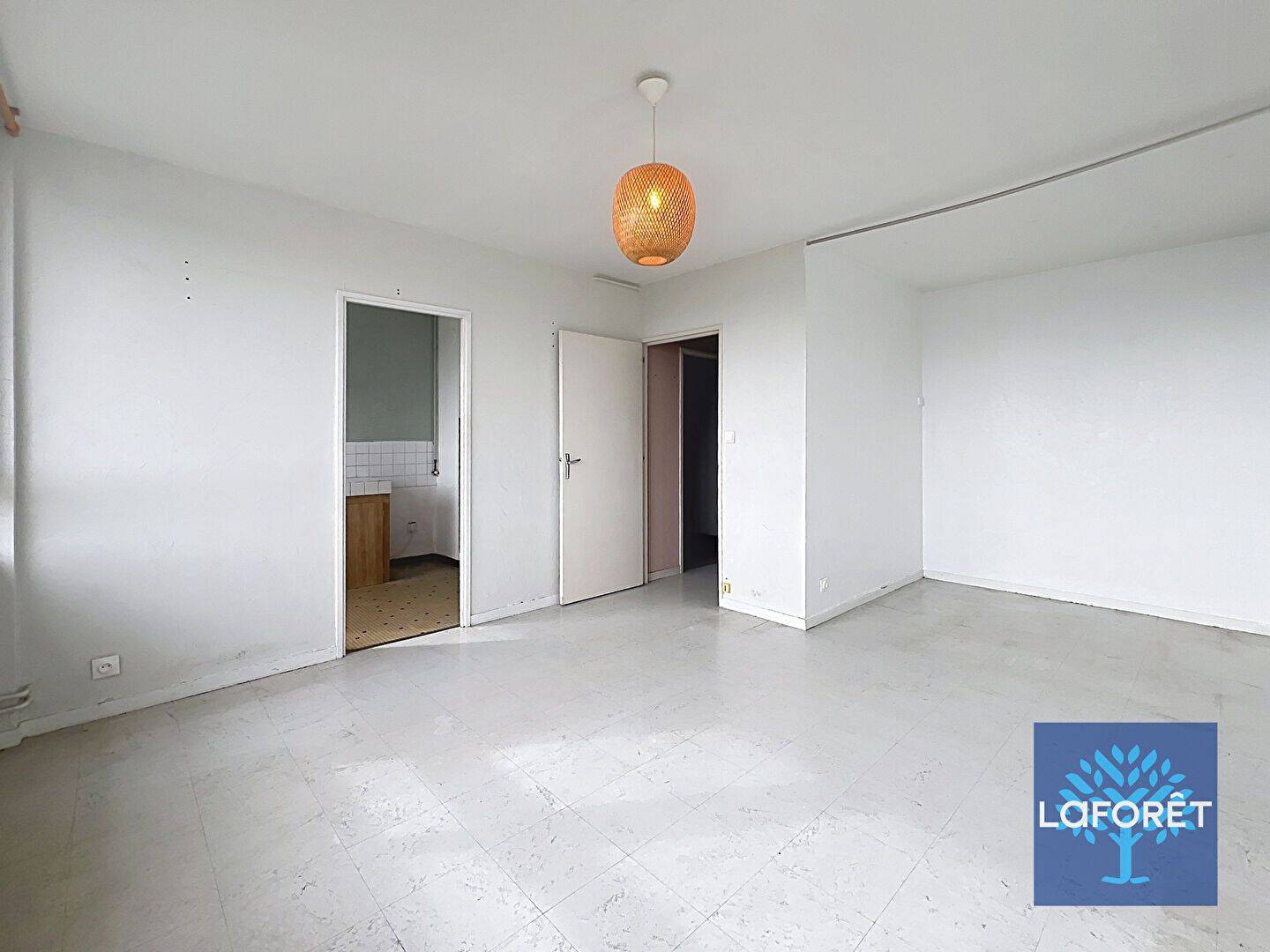 Appartement 1 pièce 31 m² · à Hérouville-Saint-Clair · 31 m² · 67 580 €
