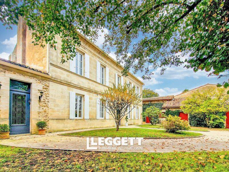 Maison 9 pièces 301 m² · à Beautiran · 301 m² · 1 386 000 €