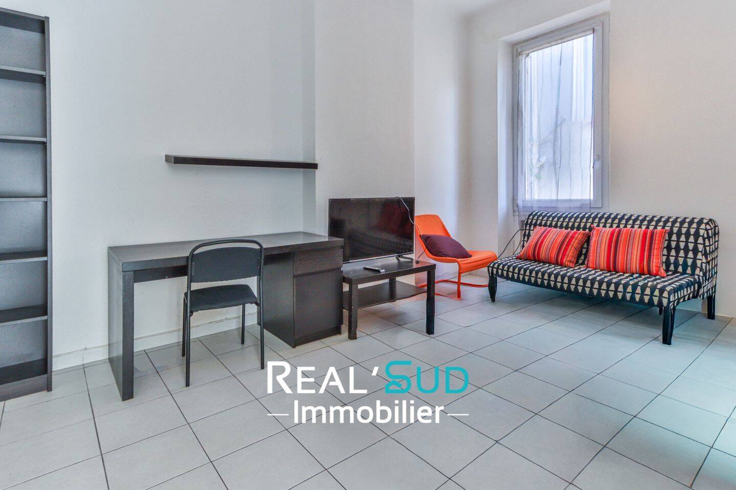 Appartement 2 pièces 42 m² · à Marseille 6ème Arrondissement · 42 m² · 164 000 €
