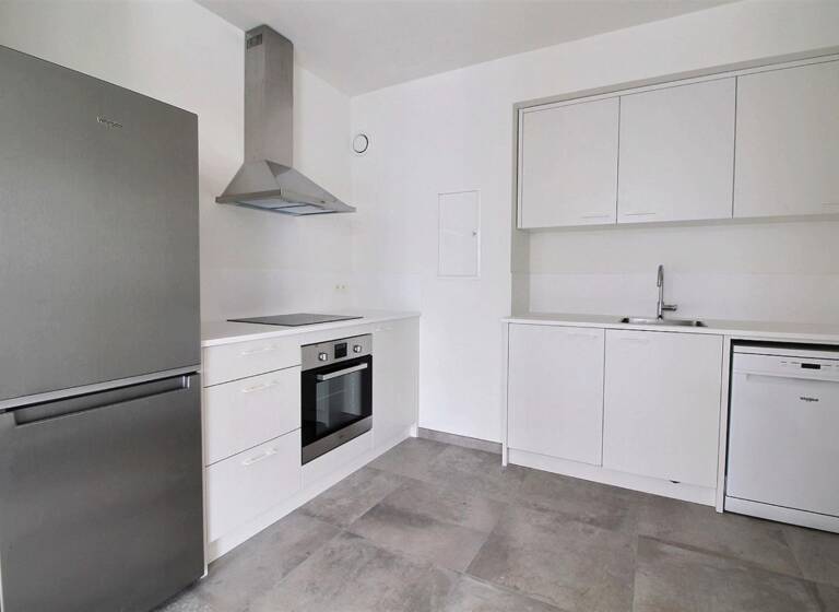 Appartement à louer 1 060 € 3 pièces 2<br/>chambres 48 m²<br/>superficie 2/4<br/>étage Bois Saint Martin-Yvris-Richardets-Monfort Noisy-le-Grand 93160