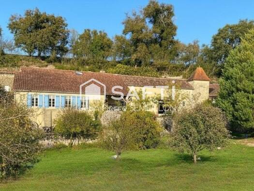 Maison à vendre 435 000 € 8 pièces 4 chambres 222 m² 40 199 m² de terrain Moncrabeau 47600