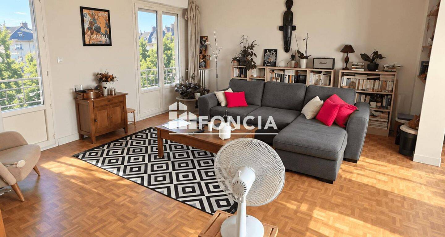 Appartement 3 pièces 88 m² · à Limoges · 88 m² · 85 000 €