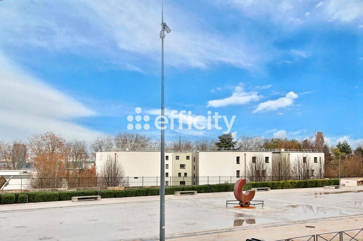 Appartement 2 pièces 38 m² · à Issy-les-Moulineaux · 38 m² · 330 000 €