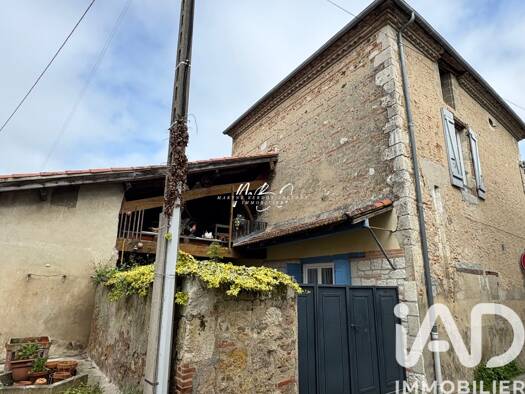 Maison de ville à vendre 105 000 € 4 pièces 3 chambres 100 m² 120 m² de terrain Layrac 47390