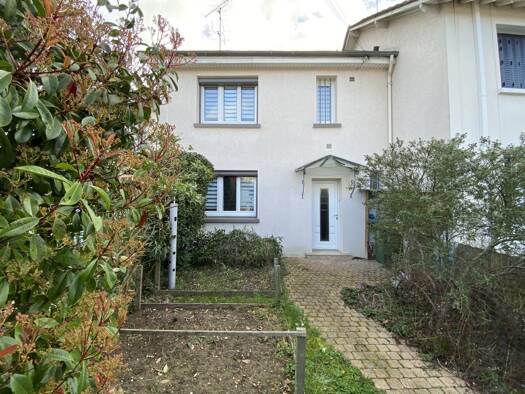 Maison à vendre 257 000 € 5 pièces 4 chambres 90 m² 185 m² de terrain Rosny-sur-Seine 78710