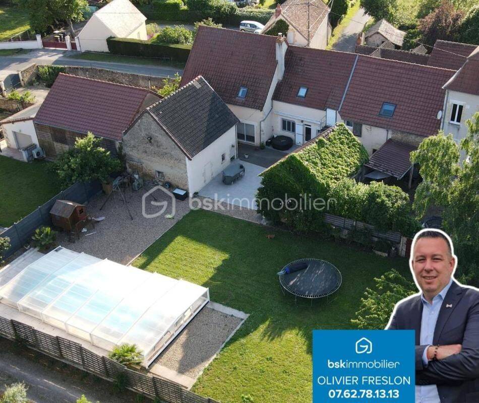 Maison 10 pièces 281 m² · à Marzy · 281 m² · 309 000 €