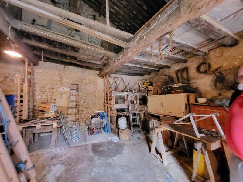 Maison 5 pièces 126 m² · à Mirambeau · 126 m² · 63 568 €