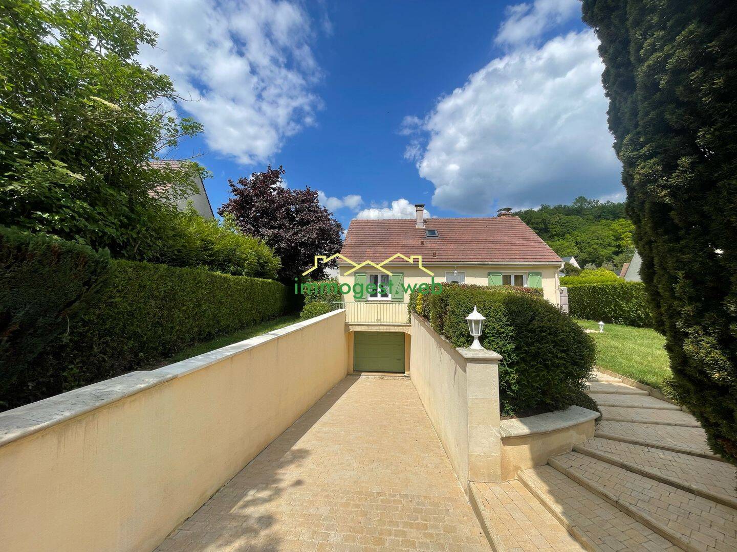 Maison 5 pièces 110 m² · à Blaincourt-lès-Précy · 110 m² · 285 000 €