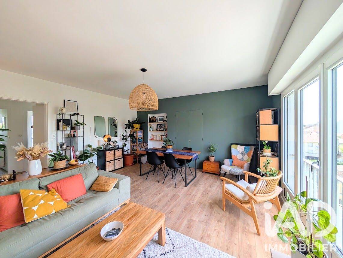 Appartement 2 pièces 48 m² · à Bordeaux · 48,3 m² · 230 000 €