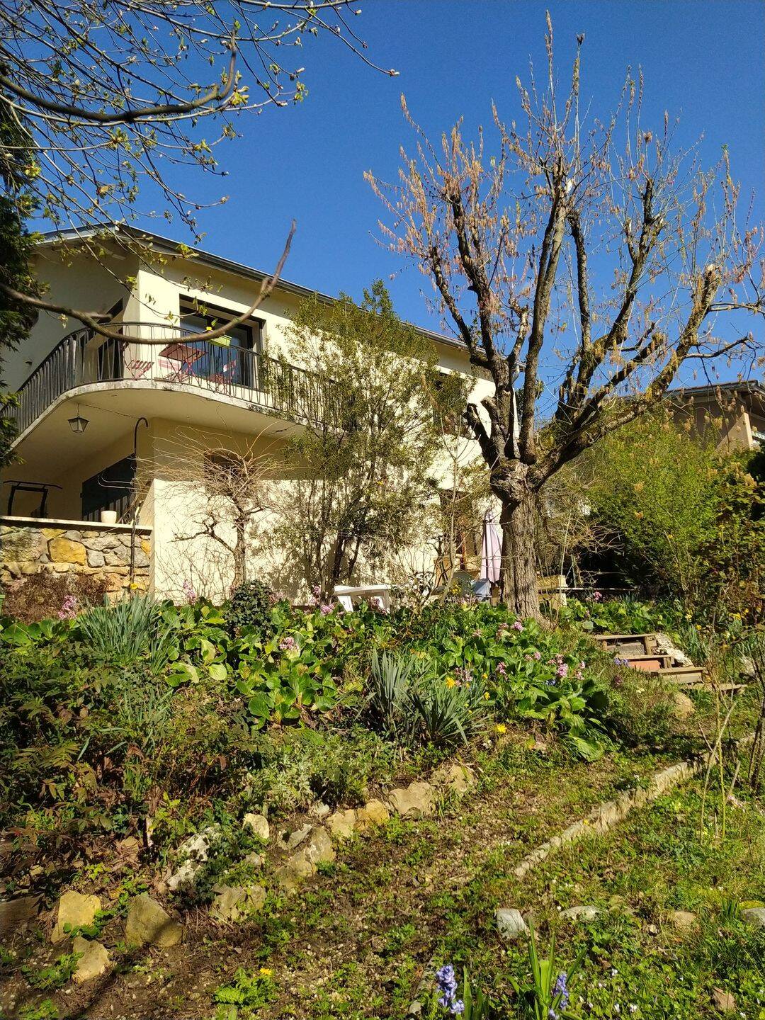 Maison 5 pièces 140 m² · à Champagne-au-Mont-d'Or · 140 m² · 540 000 €