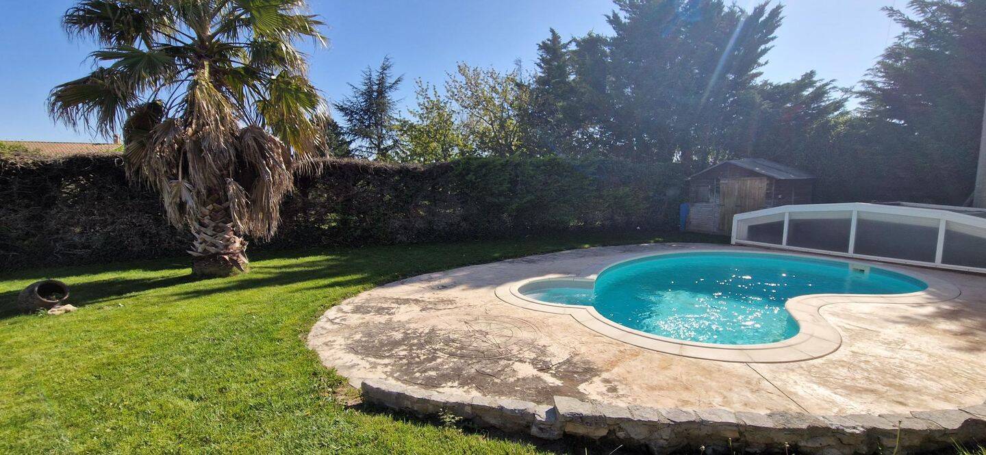 Maison 4 pièces 99 m² · à Lapalud · 98,7 m² · 328 000 €