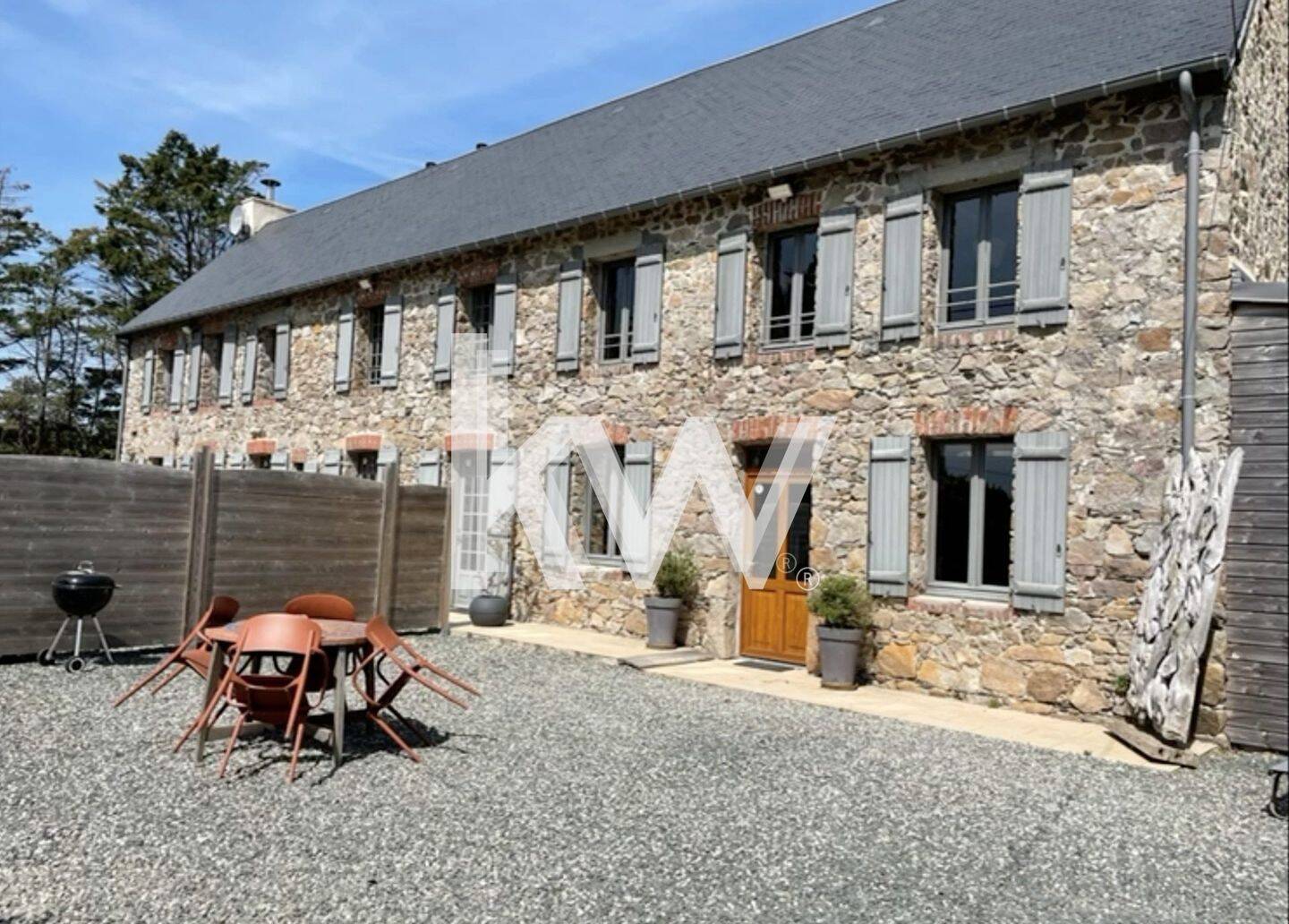 Maison 7 pièces 220 m² · à Agon-Coutainville · 220 m² · 1 248 000 €