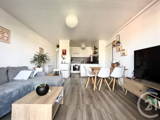 Appartement à vendre 176 500 € 3 pièces 2 chambres 56 m² 1er étage Toulouse 31100
