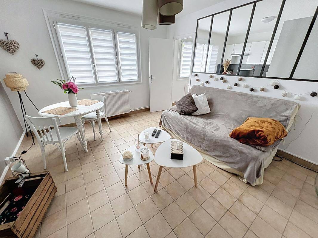 Appartement 2 pièces 55 m² · à Joué-lès-Tours · 55,2 m² · 100 000 €