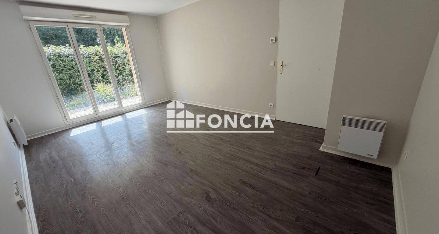 Appartement 2 pièces 44 m² · à Le Plessis-Trévise · 43,8 m² · 899 €