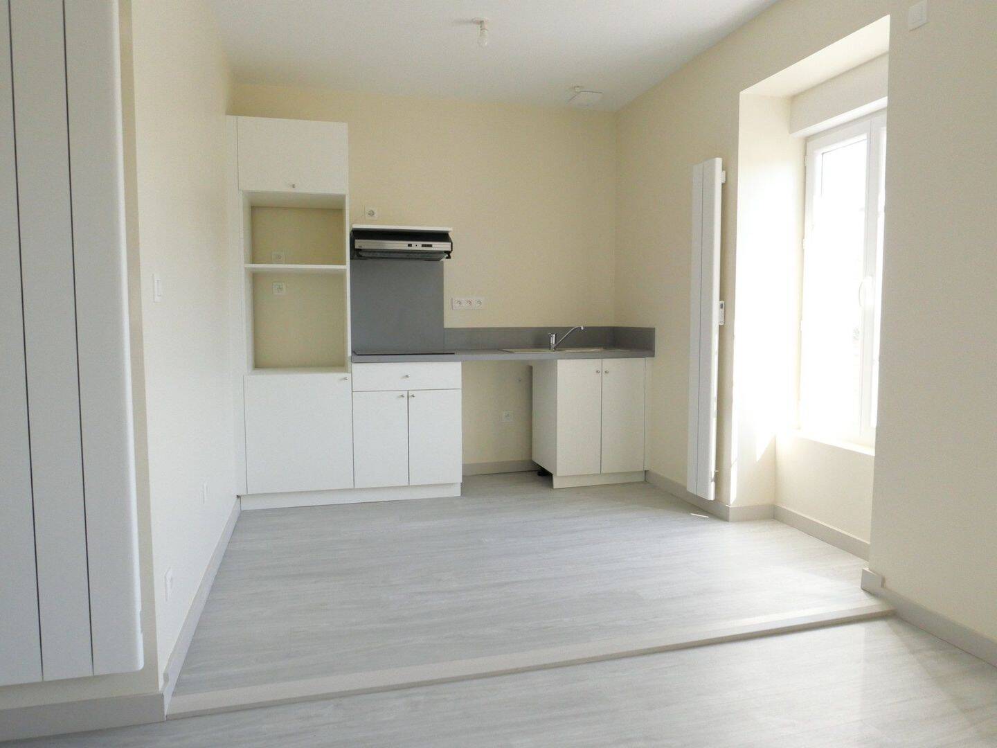 Appartement 2 pièces 48 m² · à Tassin-la-Demi-Lune · 47,6 m² · 645 €/mois