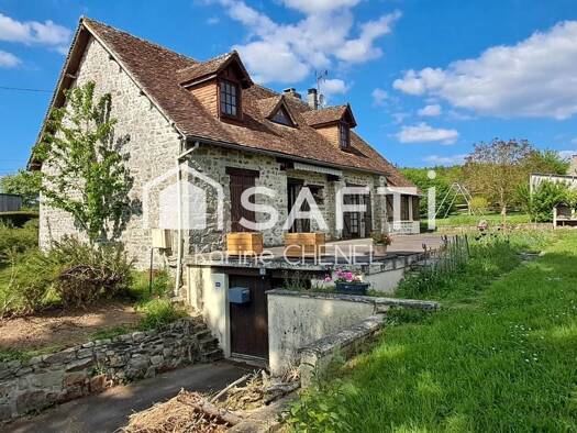 Maison à vendre 128 000 € 7 pièces 4 chambres 153 m² 1 208 m² de terrain Bagnoles de l'Orne Normandie 61600