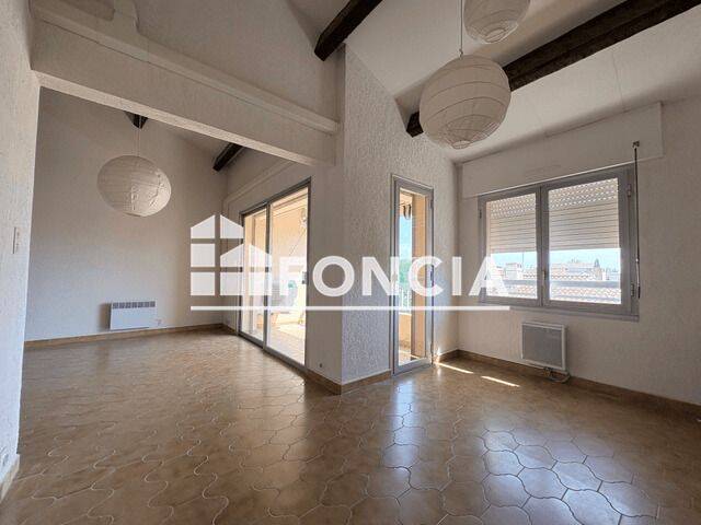 Appartement 4 pièces 87 m² · à Six-Fours-les-Plages · 86,7 m² · 1 290 €