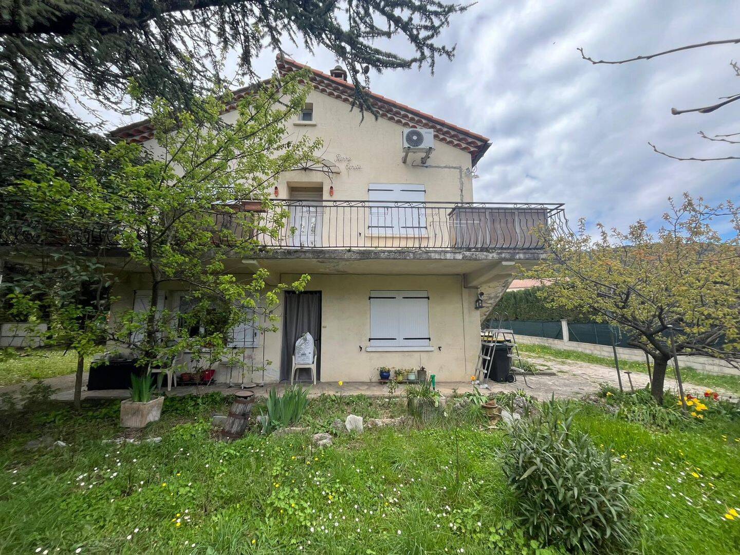 Maison 8 pièces 173 m² · à Ganges · 173 m² · 300 000 €