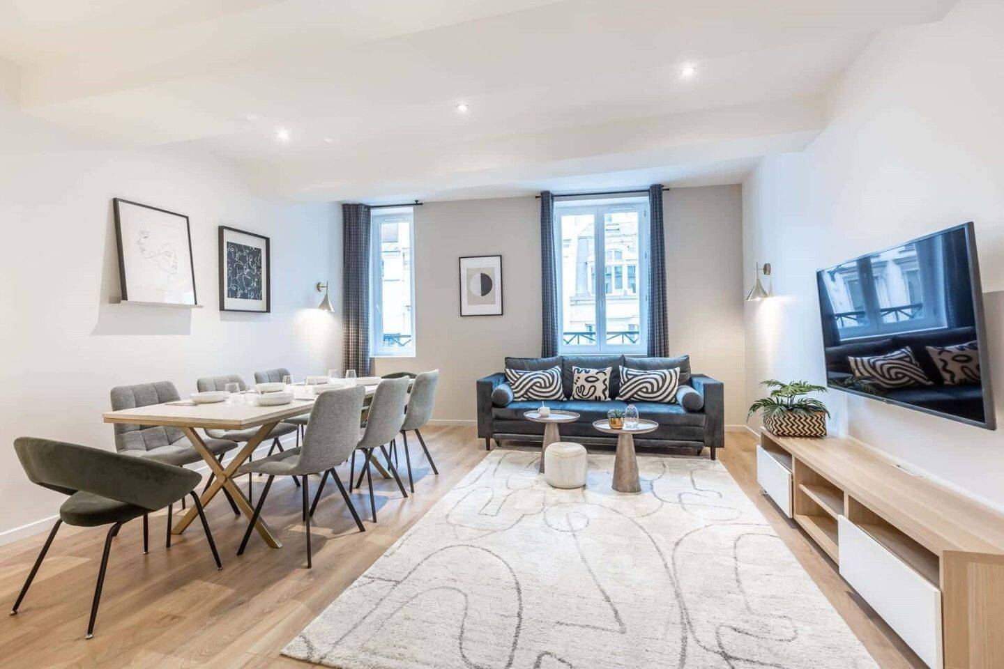 Appartement 5 pièces 93 m² · à Paris 11ème Arrondissement · 93 m² · 12 915 €/mois