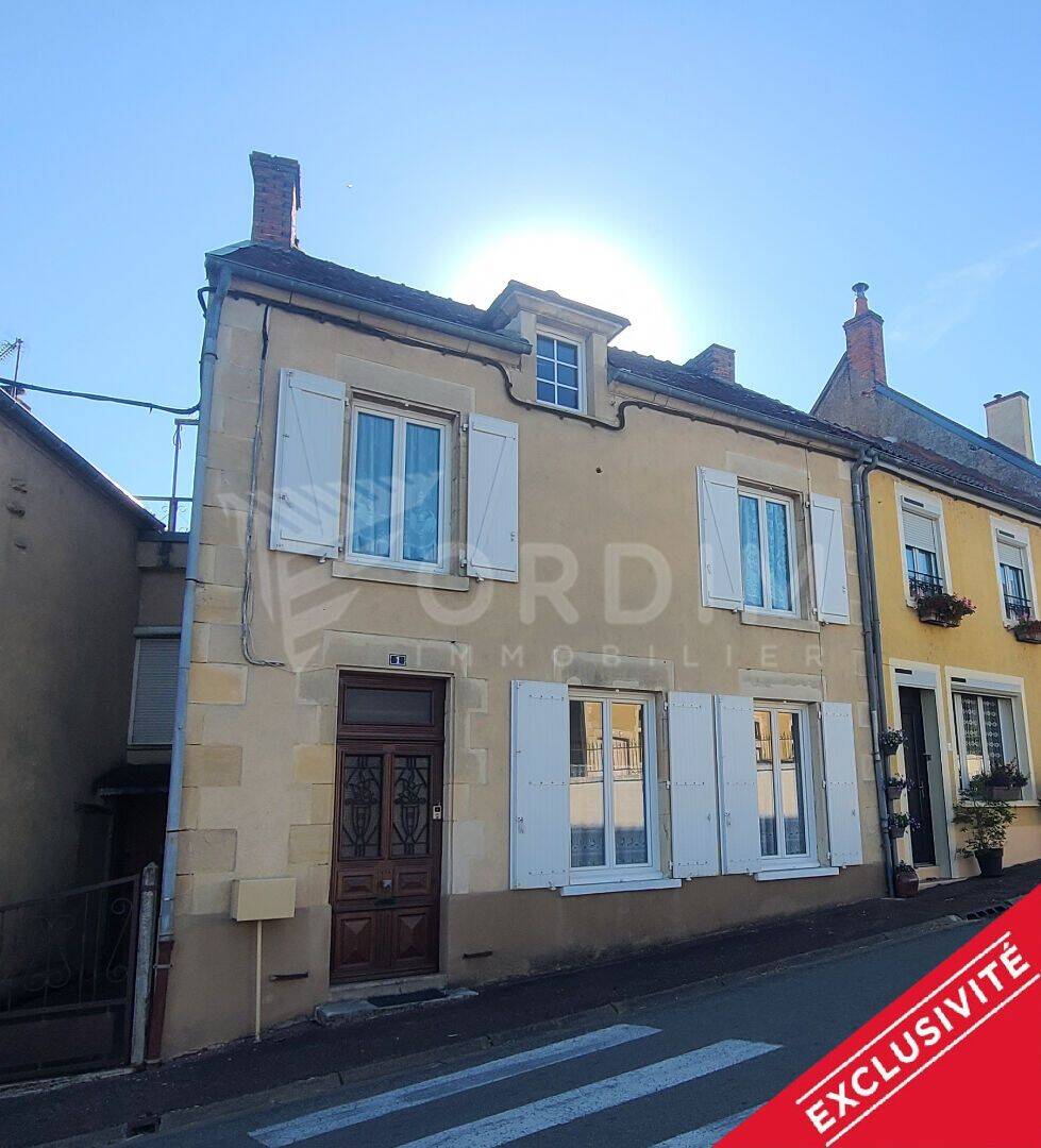 Maison 3 pièces 69 m² · à Alligny-Cosne · 68,9 m² · 53 000 €