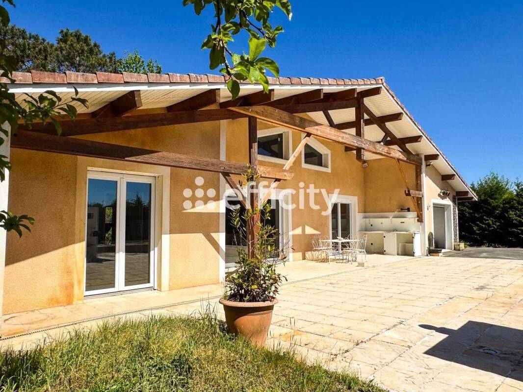 Maison 4 pièces 124 m² · à Lège-Cap-Ferret · 124 m² · 548 000 €