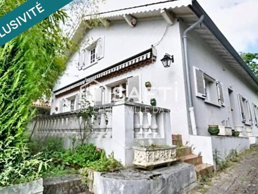 Villa à vendre 315 000 € 7 pièces 6 chambres 162 m² 1 100 m² de terrain Blanzat 63112