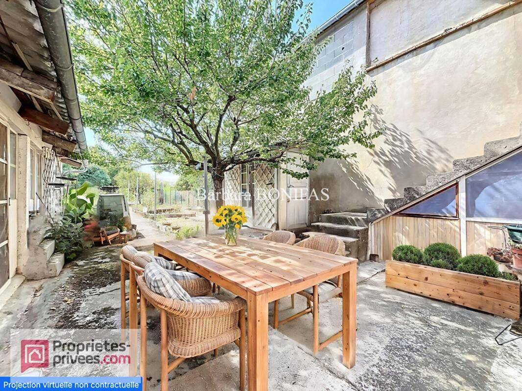 Maison 8 pièces 136 m² · à Saint-Sulpice-la-Pointe · 136 m² · 228 000 €
