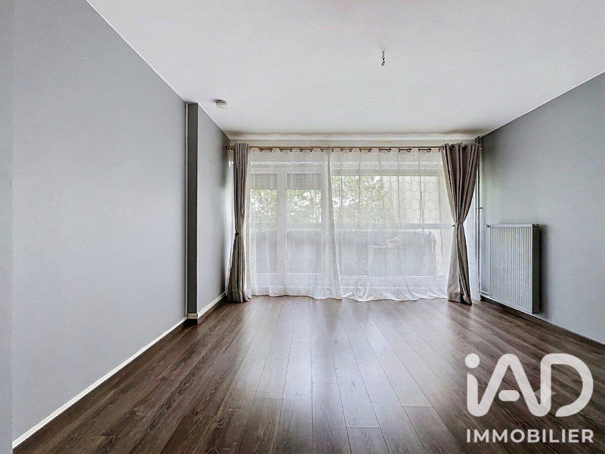 Appartement 4 pièces 84 m² · à Achères · 84,4 m² · 220 000 €