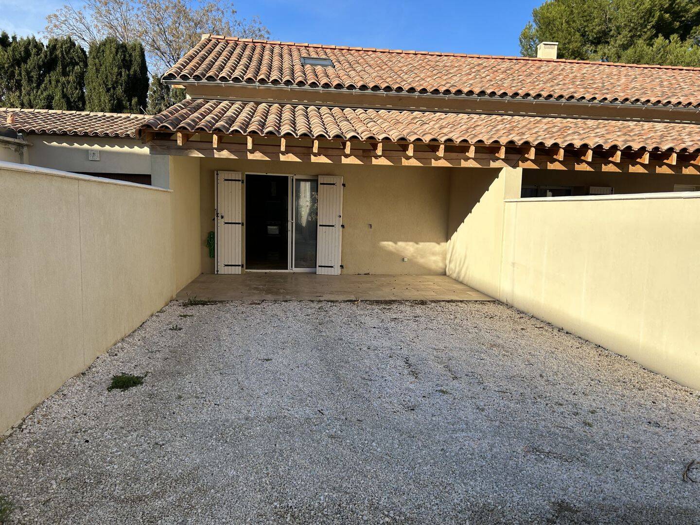 Maison 3 pièces 70 m² · à Eyguières · 70 m² · 284 000 €
