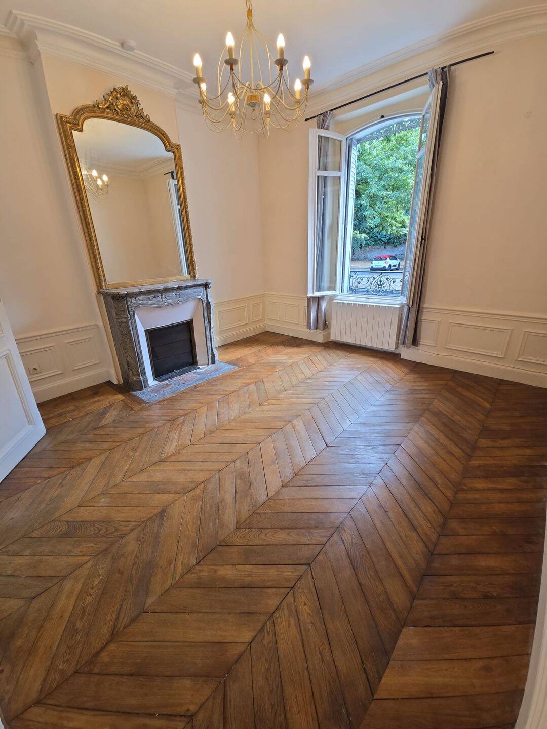 Appartement 1 pièce 28 m² · à Meaux · 28,4 m² · 690 €