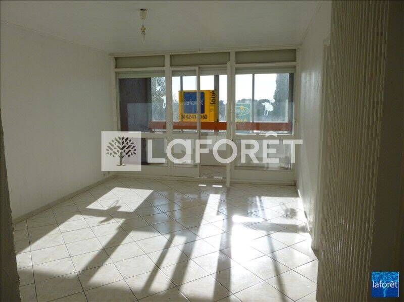 Appartement 1 pièce 36 m² · à Vitrolles · 35,8 m² · 614 €