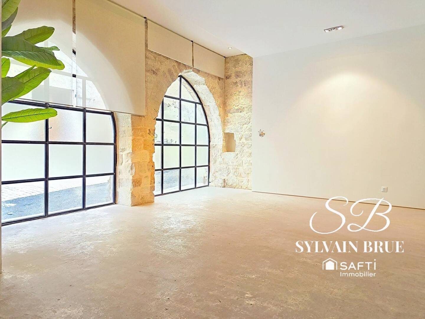 Maison 8 pièces 300 m² · à Montcuq-en-Quercy-Blanc · 300 m² · 849 000 €
