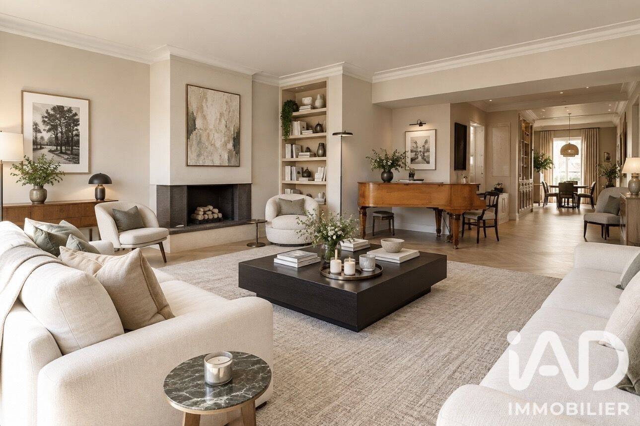 Appartement 4 pièces 131 m² · à Paris 16ème Arrondissement · 131,2 m² · 1 680 000 €