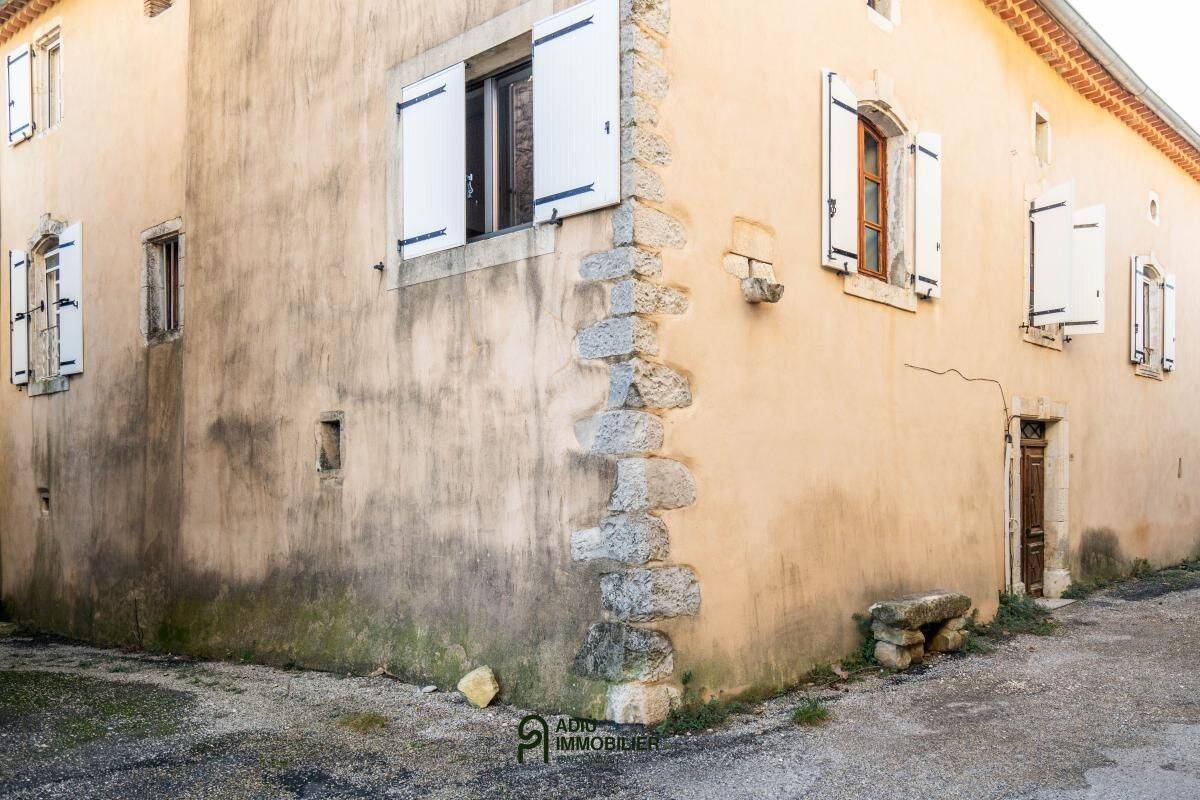 Appartement 1 pièce 27 m² · à Lussan · 27 m² · 45 000 €
