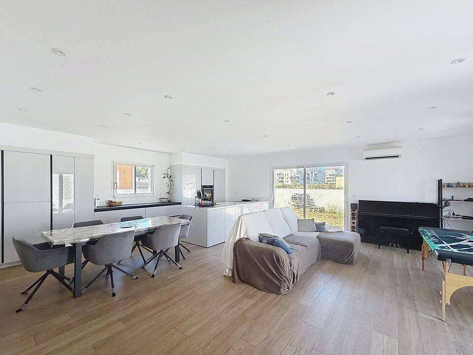 Maison 5 pièces 130 m² · à Lucciana · 130,2 m² · 470 000 €