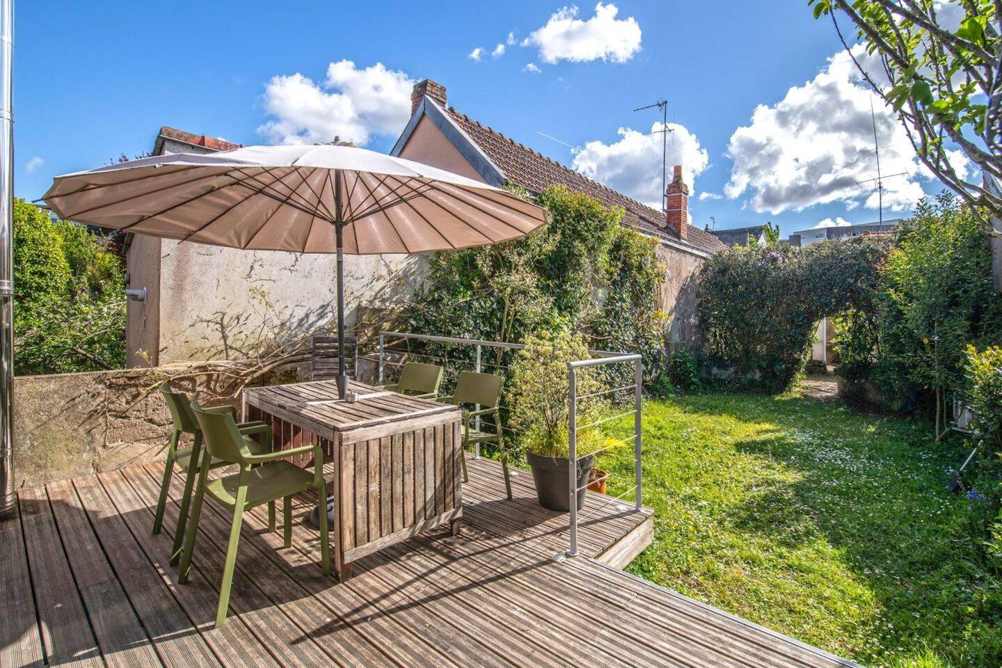 Maison 4 pièces 100 m² · à Nantes · 100 m² · 484 000 €