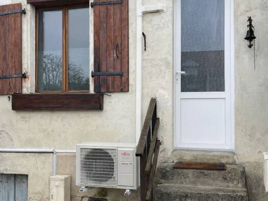 Maison à vendre 87 500 € 2 pièces 1 chambre 67 m² 142 m² de terrain Cenon-sur-Vienne 86530