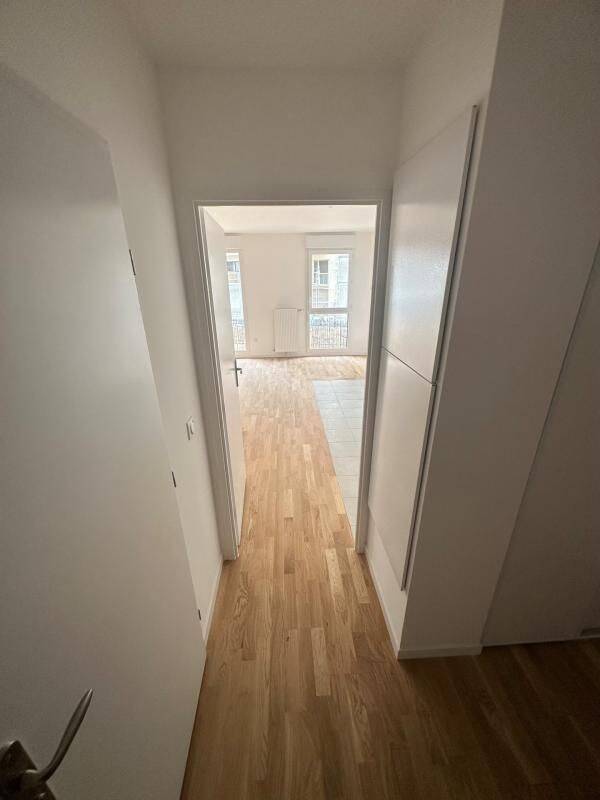 Appartement 1 pièce 39 m² · à Bagneux · 39 m² · 893 €