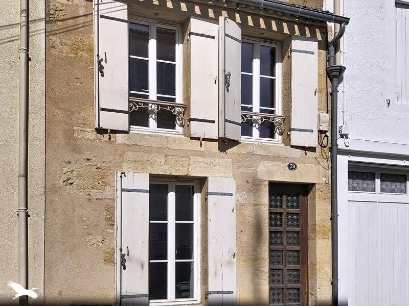 Maison 3 pièces 107 m² · à Sainte-Foy-la-Grande · 107 m² · 79 700 €